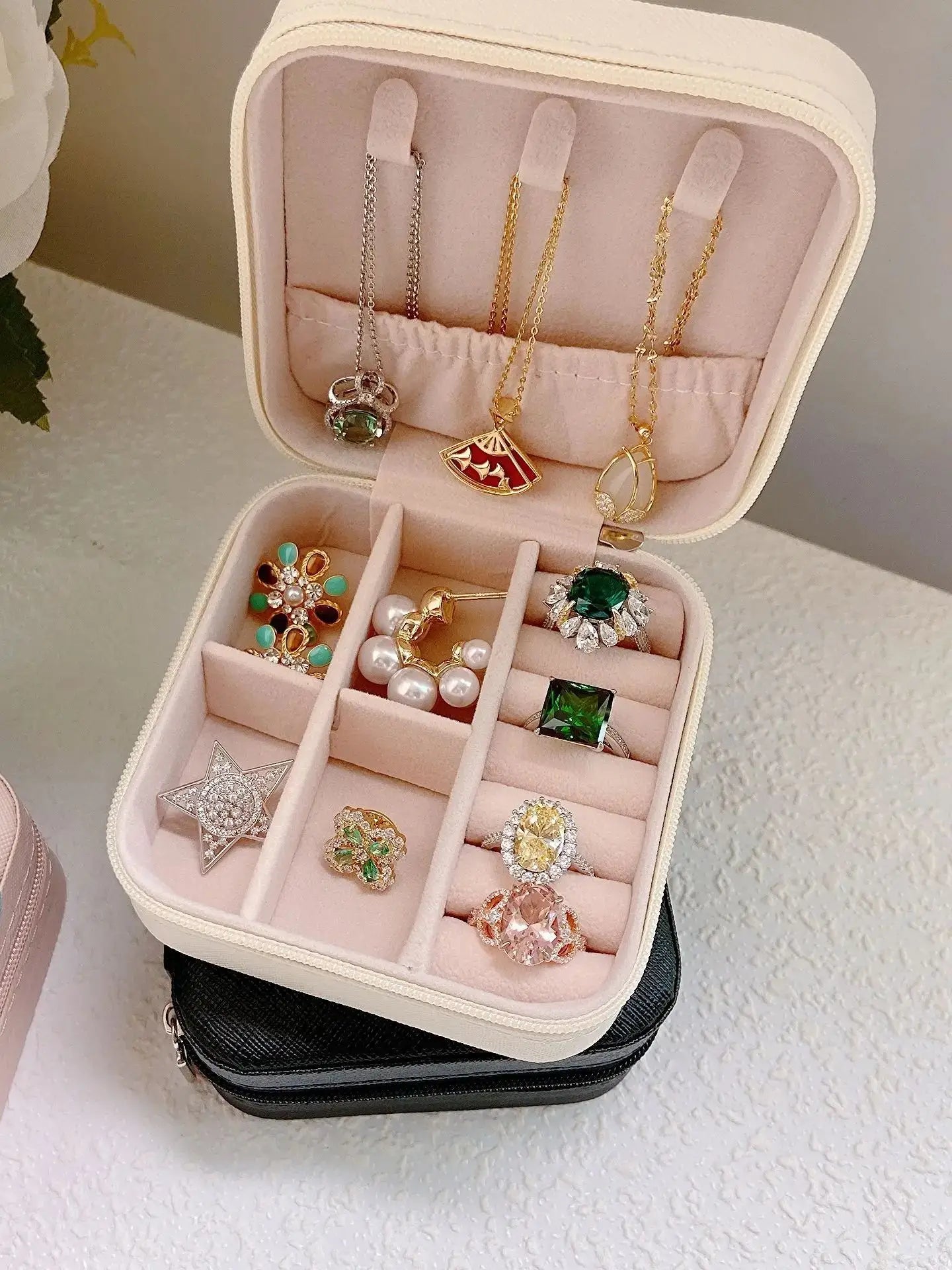 Portable Mini Jewelry Travel Case