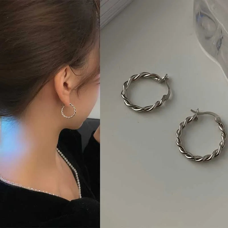 Wave Concise Geometry Hoop Earrings
